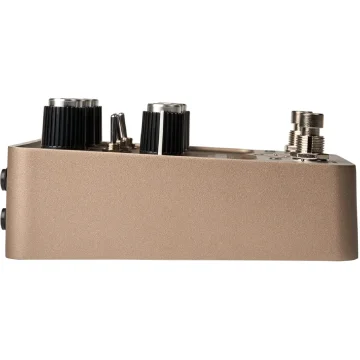 UAFX Golden Reverberator Pedal