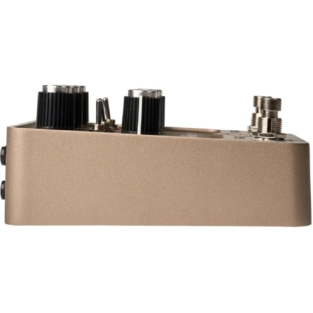 UAFX Golden Reverberator Pedal