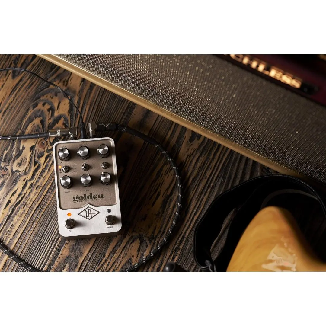 UAFX Golden Reverberator Pedal