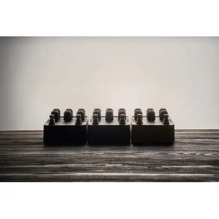 UAFX Golden Reverberator Pedal