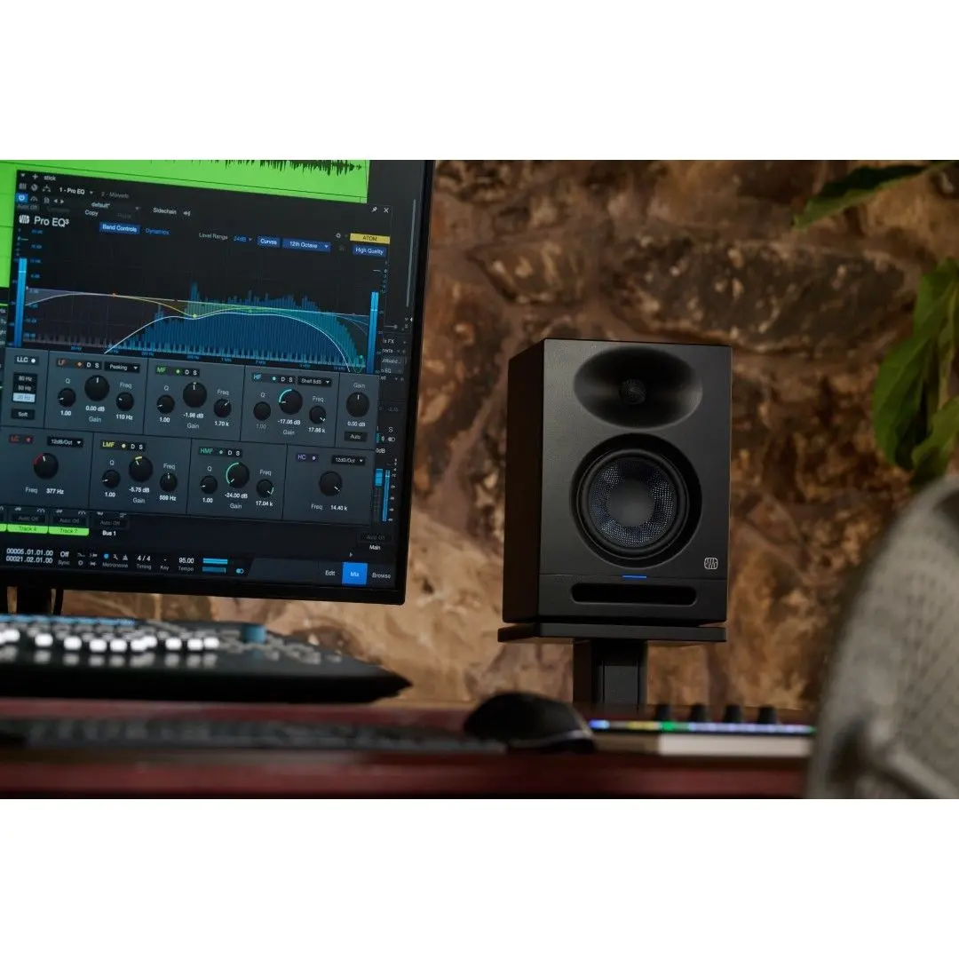 Eris Studio 5