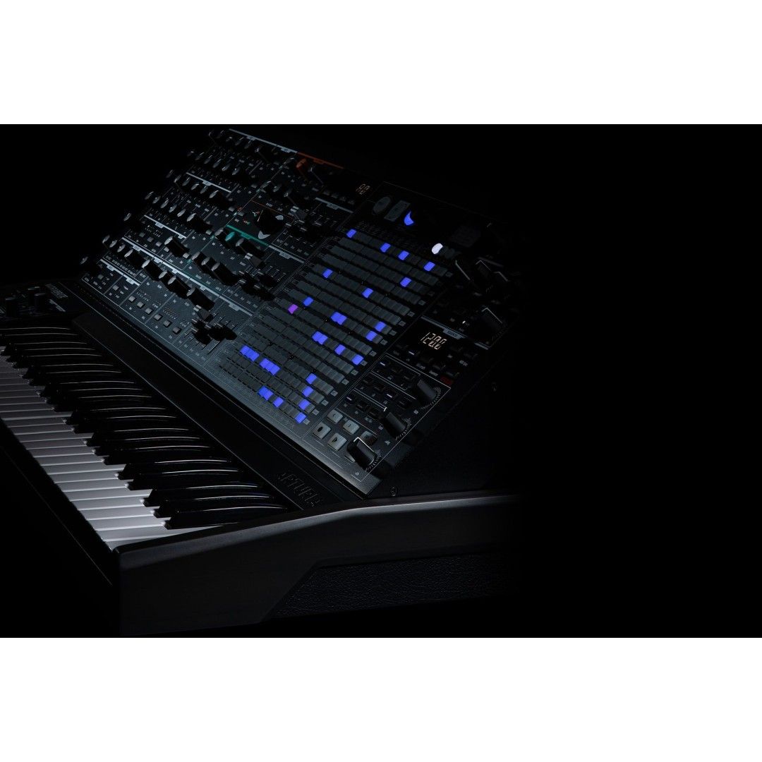 MatrixBrute Noir Edition