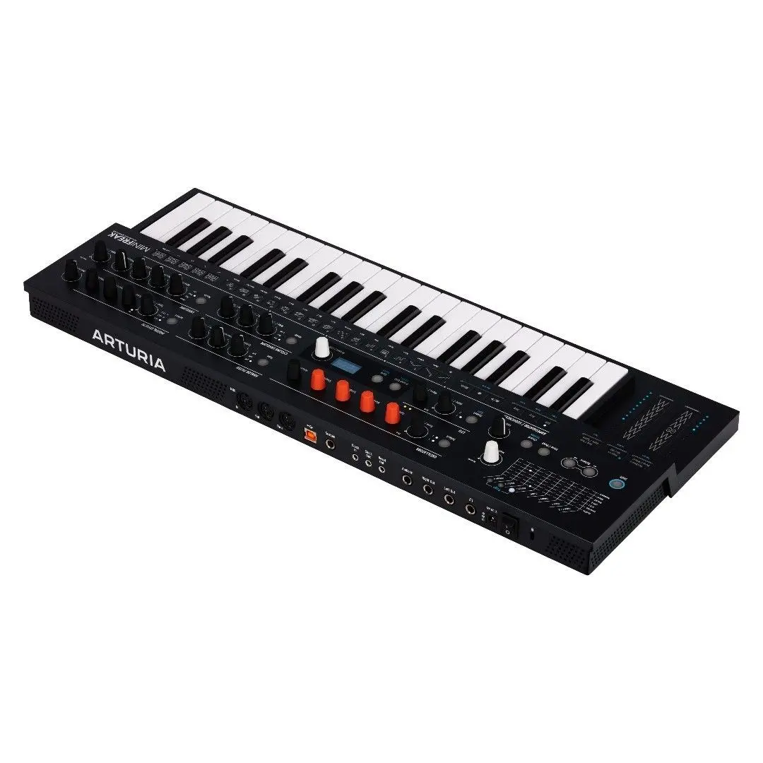 MiniFreak (Kutusu Hasarlı)