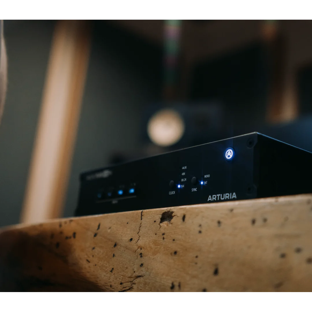AudioFuse X8 OUT