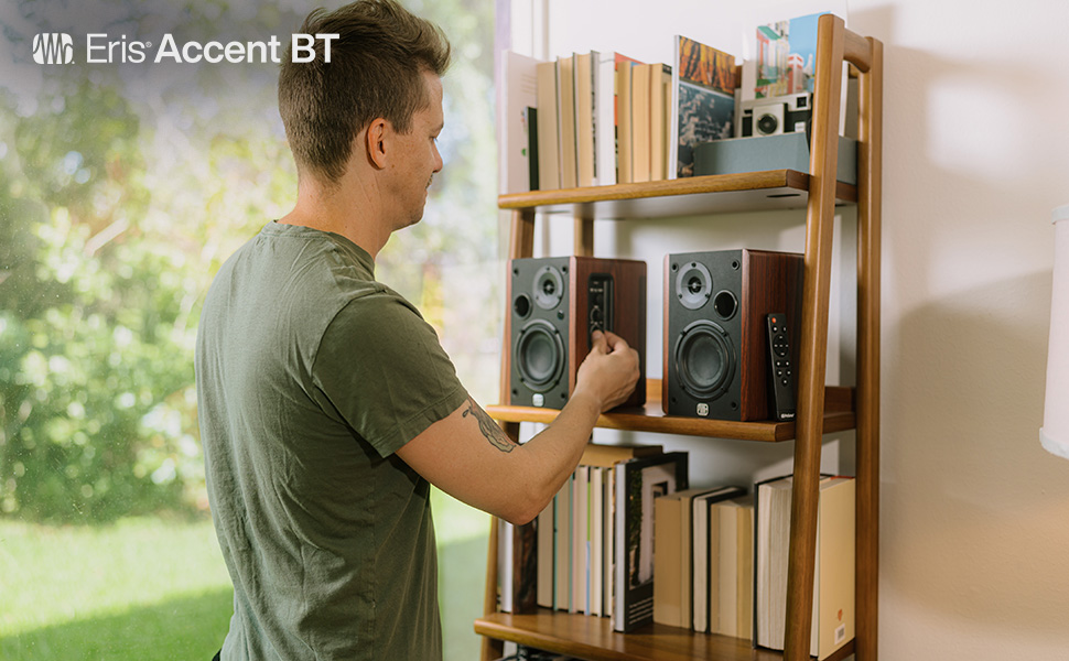 PreSonus Eris Accent BT çift kitaplık hoparlörü — ön görünüm